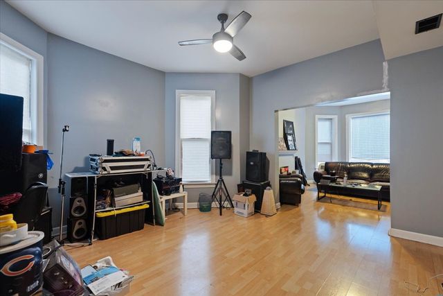 6615 S Rhodes Avenue, Chicago, IL 60637