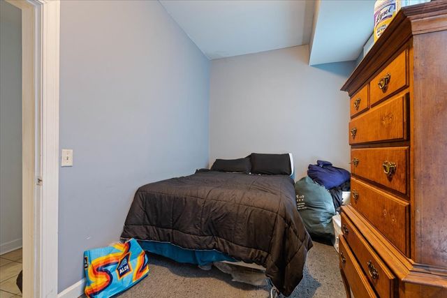 6615 S Rhodes Avenue, Chicago, IL 60637