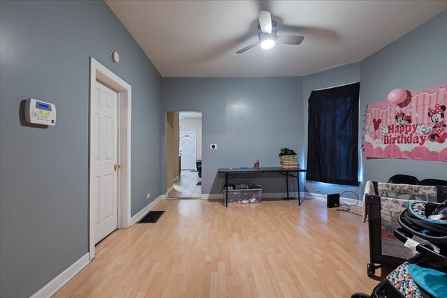 6615 S Rhodes Avenue, Chicago, IL 60637