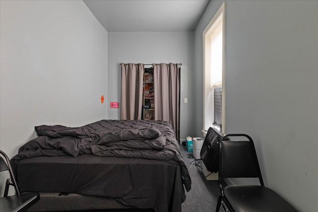 6615 S Rhodes Avenue, Chicago, IL 60637