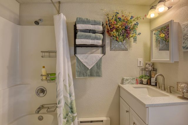 2028 W Nora Ave, Spokane, WA 99205