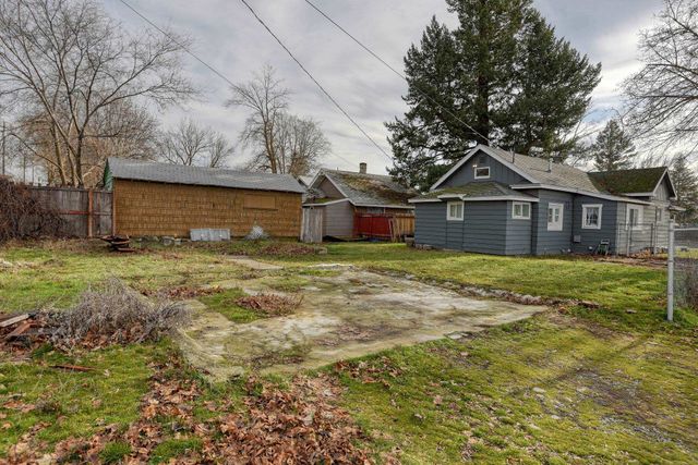 2028 W Nora Ave, Spokane, WA 99205