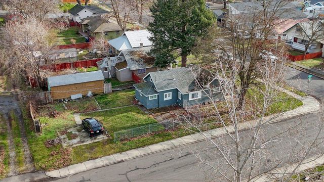 2028 W Nora Ave, Spokane, WA 99205