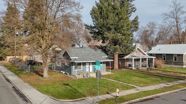 2028 W Nora Ave, Spokane, WA 99205
