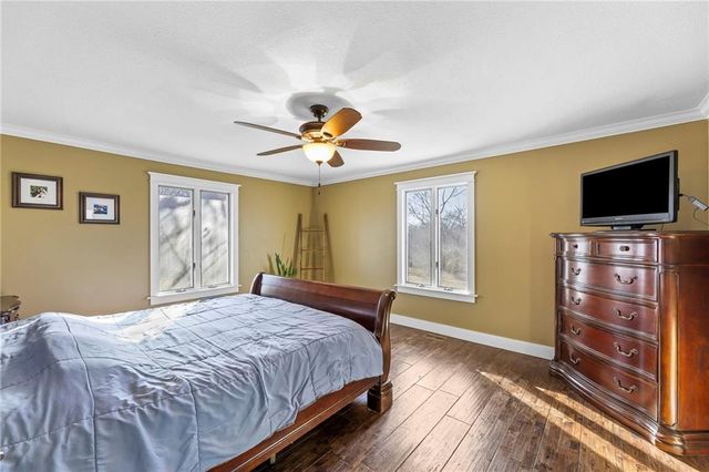 20065 McLouth Road, Tonganoxie, KS 66086