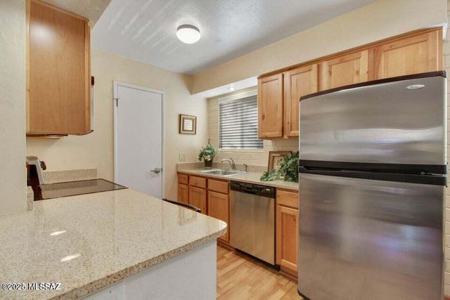 55 N Cherry Ave Unit 201, Tucson, AZ 85719