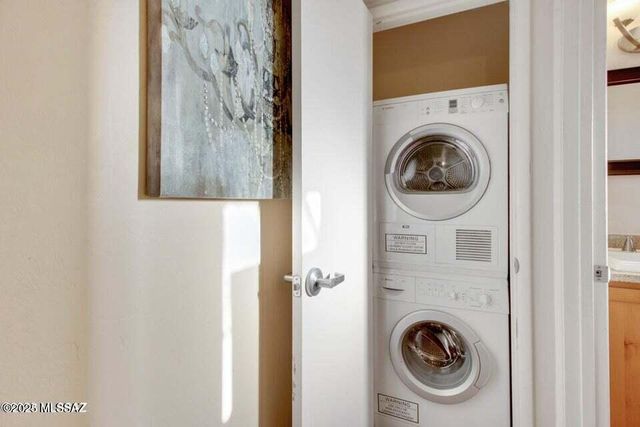 55 N Cherry Ave Unit 201, Tucson, AZ 85719