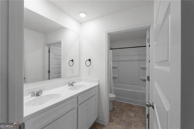 435 Noblewood Drive, Mcdonough, GA 30252