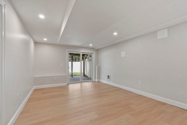 20 Curley Cir, Ayer, MA 01432