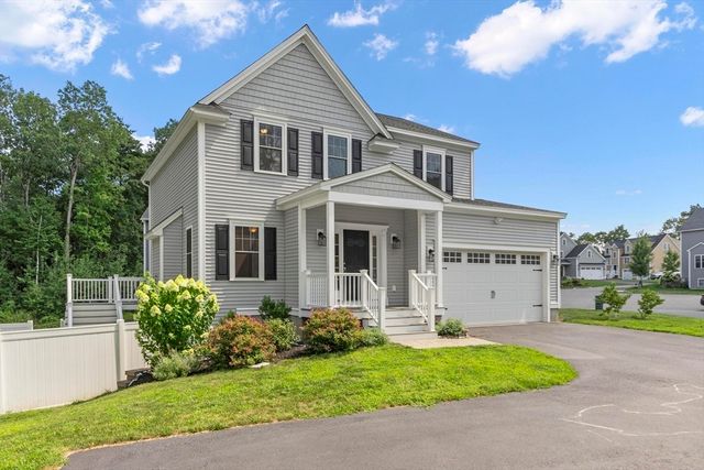 20 Curley Cir, Ayer, MA 01432