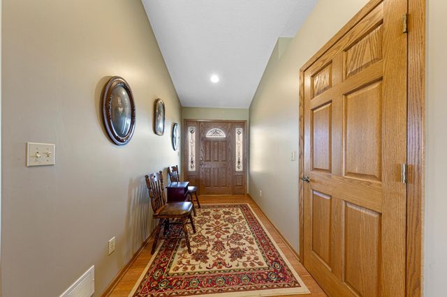 77728 325th Street, Ellendale, MN 56026