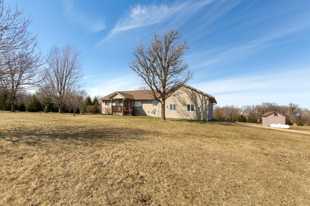77728 325th Street, Ellendale, MN 56026