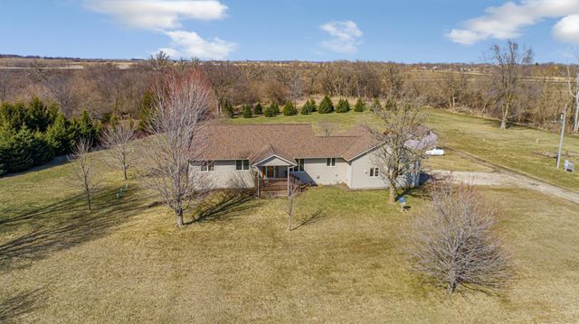 77728 325th Street, Ellendale, MN 56026