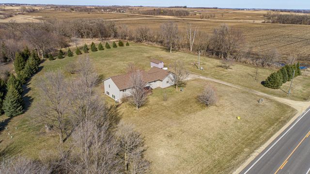 77728 325th Street, Ellendale, MN 56026