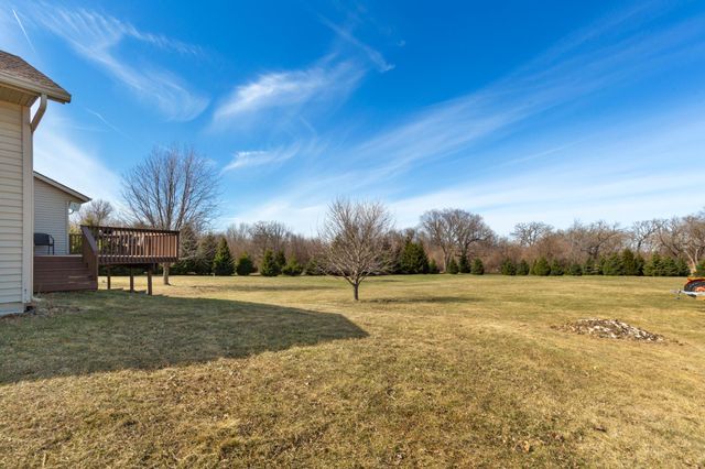 77728 325th Street, Ellendale, MN 56026