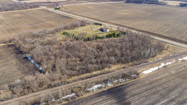 77728 325th Street, Ellendale, MN 56026