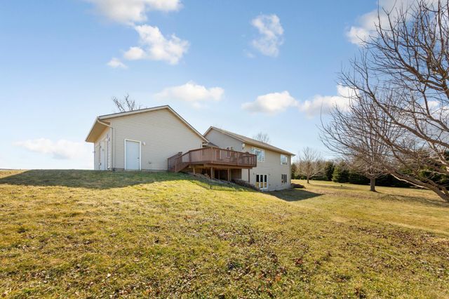 77728 325th Street, Ellendale, MN 56026