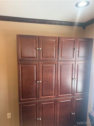 80 Delaware Road, Tonawanda, NY 14217