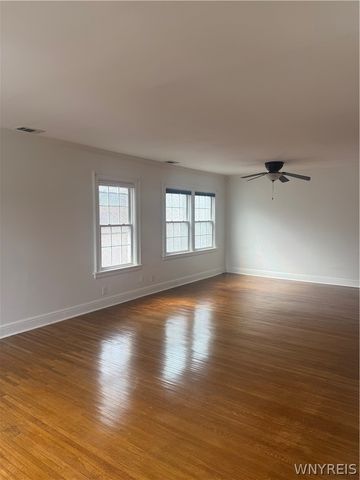 80 Delaware Road, Tonawanda, NY 14217