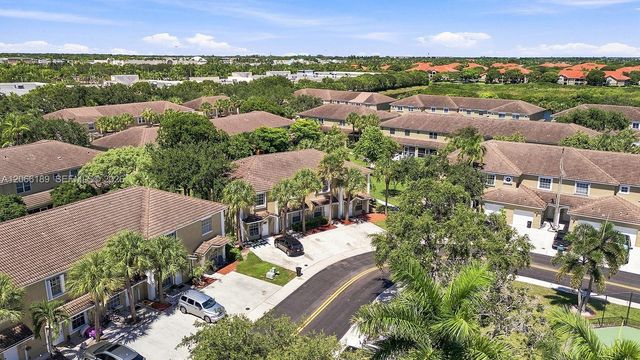 12135 SW 3rd Street, Pembroke Pines, FL 33025