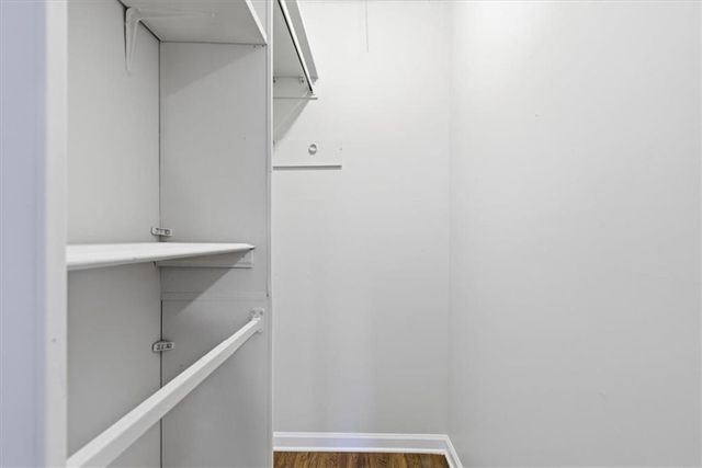 1856 W Elmwood Drive, Acworth, GA 30102