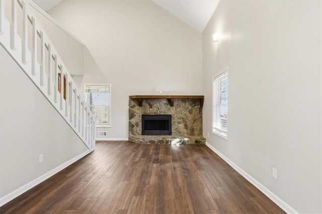 1856 W Elmwood Drive, Acworth, GA 30102