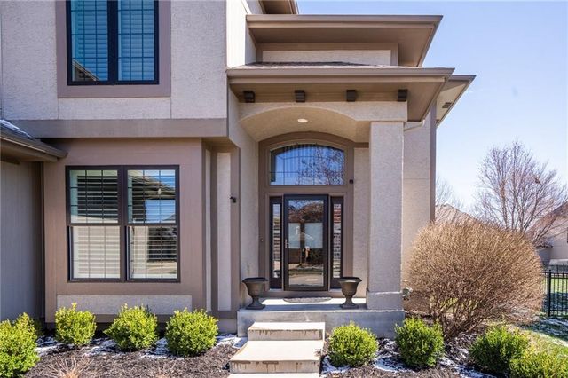 5511 Chouteau Street, Shawnee, KS 66226