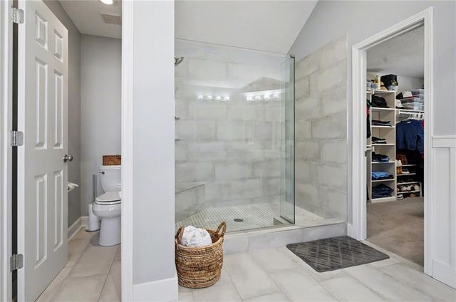 5511 Chouteau Street, Shawnee, KS 66226