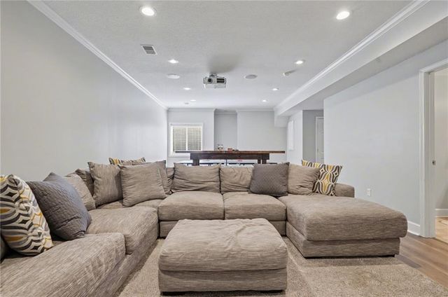 5511 Chouteau Street, Shawnee, KS 66226