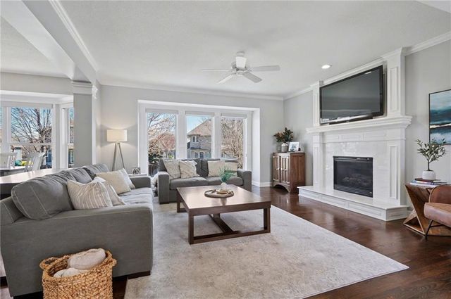 5511 Chouteau Street, Shawnee, KS 66226