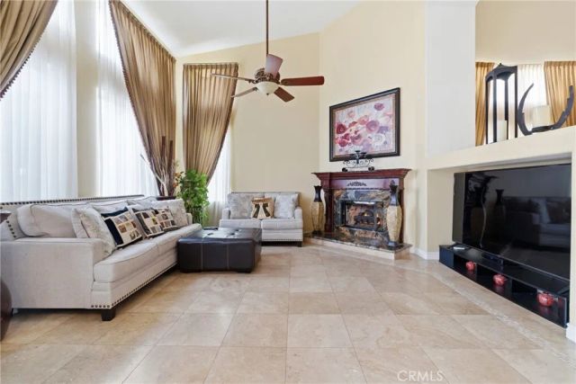 17765 Cape Jasmine, Canyon Country, CA 91387