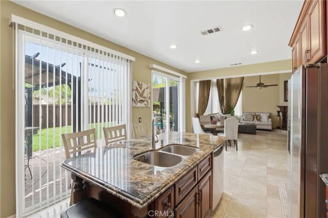 17765 Cape Jasmine, Canyon Country, CA 91387