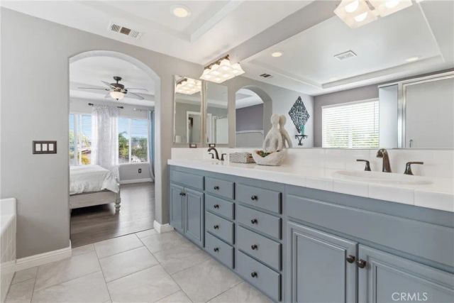 17765 Cape Jasmine, Canyon Country, CA 91387