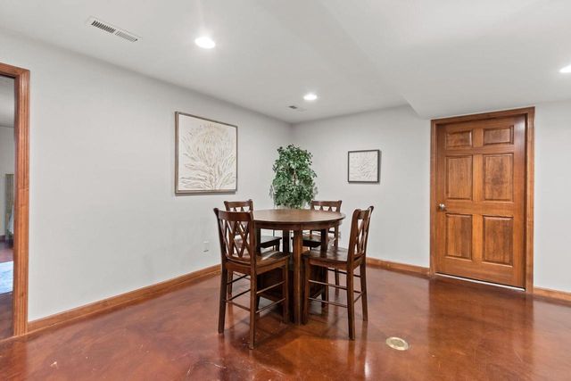 1983 CREEK SIDE DRIVE, Neenah, WI 54956