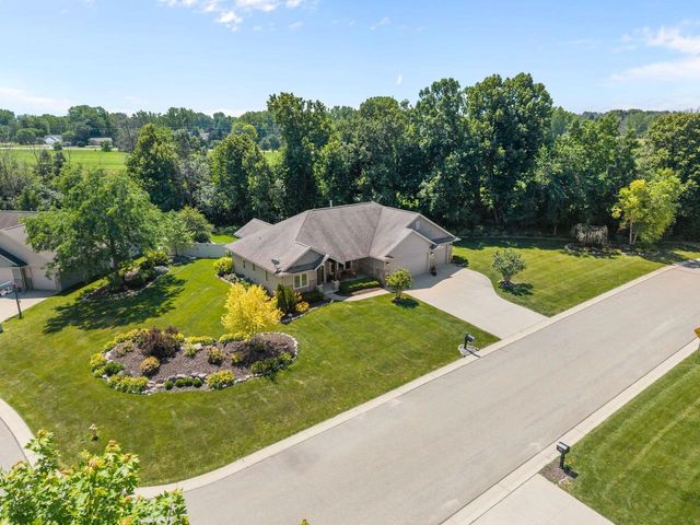1983 CREEK SIDE DRIVE, Neenah, WI 54956