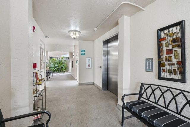 7649 E Granville Drive 301, Tamarac, FL 33321
