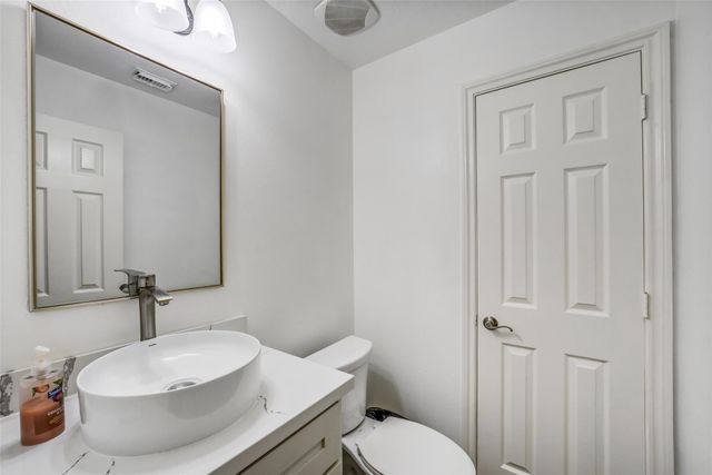 16810 Noble Pass Lane, Houston, TX 77095