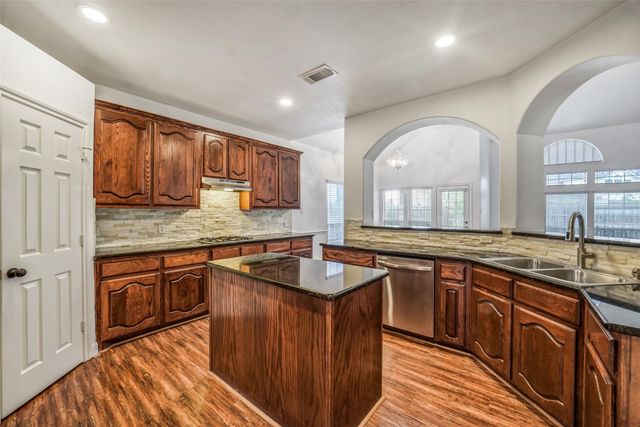 16810 Noble Pass Lane, Houston, TX 77095