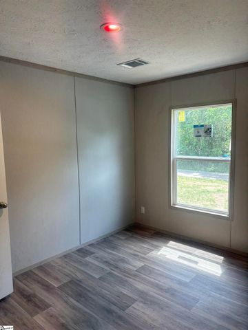 151 Cedar Grove Church Road, Laurens, SC 29360