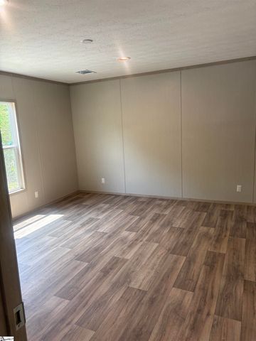 151 Cedar Grove Church Road, Laurens, SC 29360
