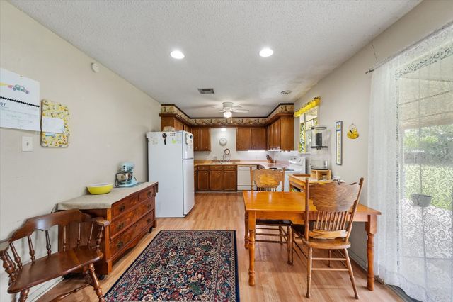 1209 Hidden Hills Drive, Corsicana, TX 75110