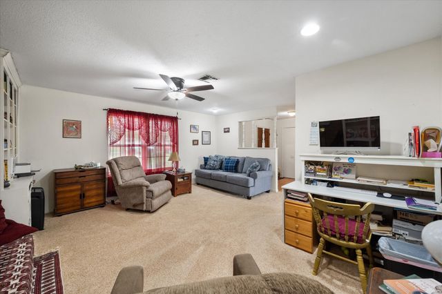 1209 Hidden Hills Drive, Corsicana, TX 75110
