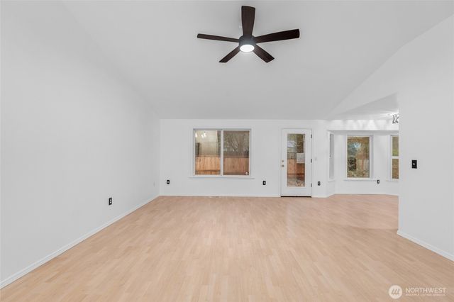 3627 Kings Way SE, Olympia, WA 98501