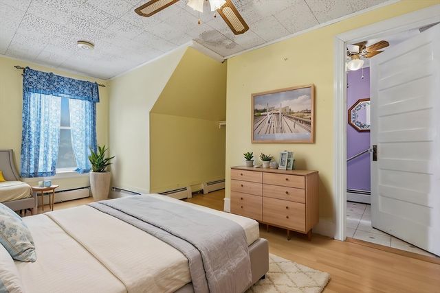 35 Maplewood Ave, Methuen, MA 01844