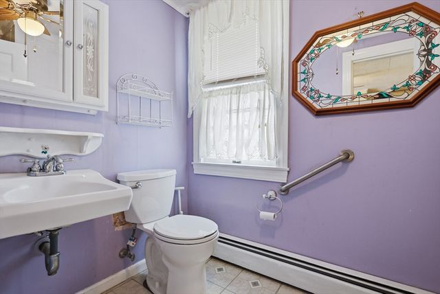 35 Maplewood Ave, Methuen, MA 01844