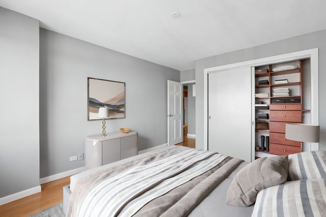 1815 215th St Apt 15L, New York City, NY 11360