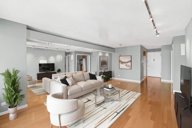 1815 215th St Apt 15L, New York City, NY 11360