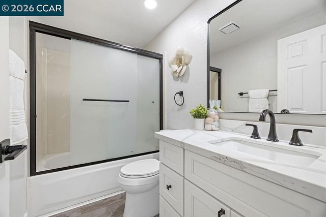 371 Bellflower Ct, San Ramon, CA 94582