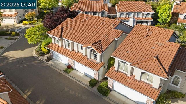 371 Bellflower Ct, San Ramon, CA 94582