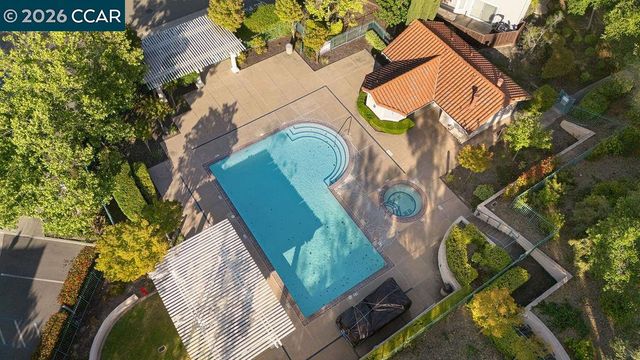 371 Bellflower Ct, San Ramon, CA 94582